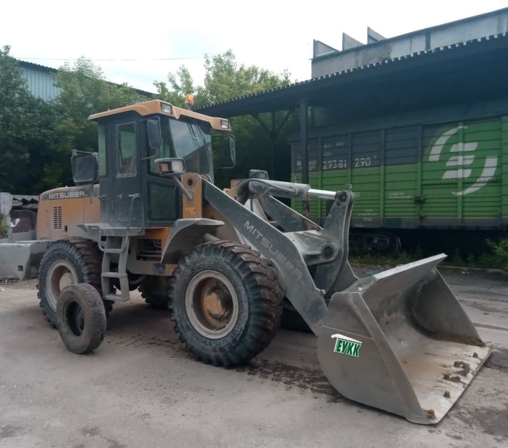 Mitsuber 333 (колесный дизельный фронтальный погрузчик)