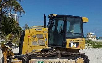 CАТ D5K2 (гусеничный дизельный бульдозер)