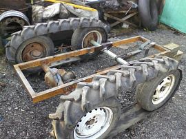 База спецмашины (гусеничные или колёсные)