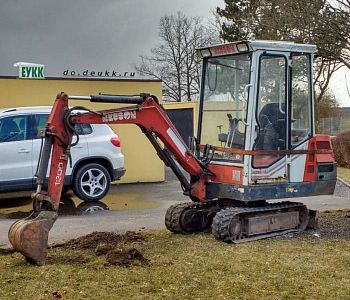 Neuson 1200 RD (гусеничный мини-экскаватор)